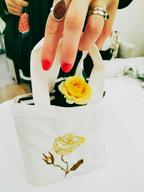 Golden Centifolia- Mini Book-Bouquet Holder