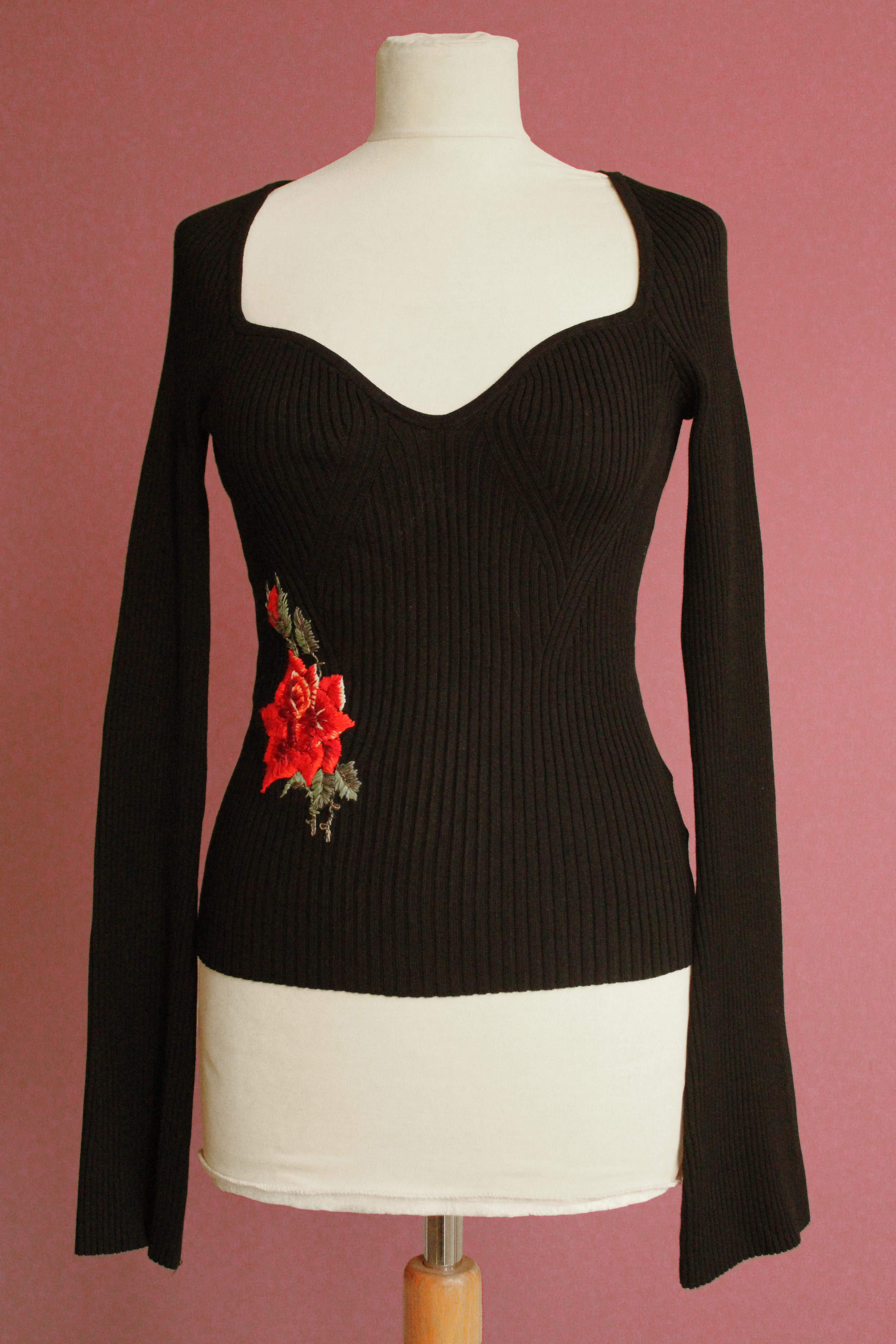 Red Rose Hips Top No. 1