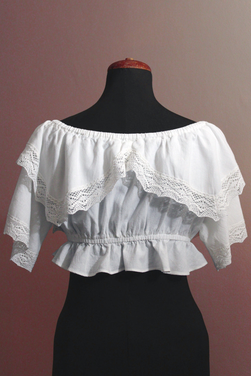 Red Rosebuds Top n.1 