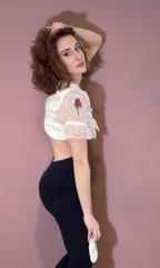 Dirndlbluse Red Rosebuds Nr. 2