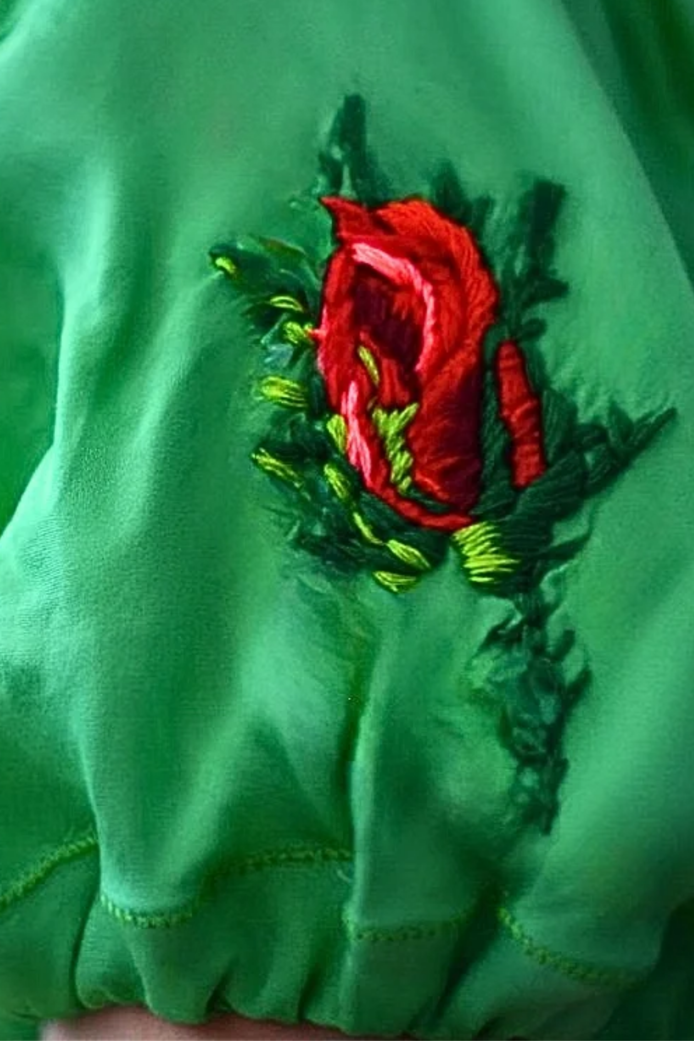 Red Rosebuds Top No. 2