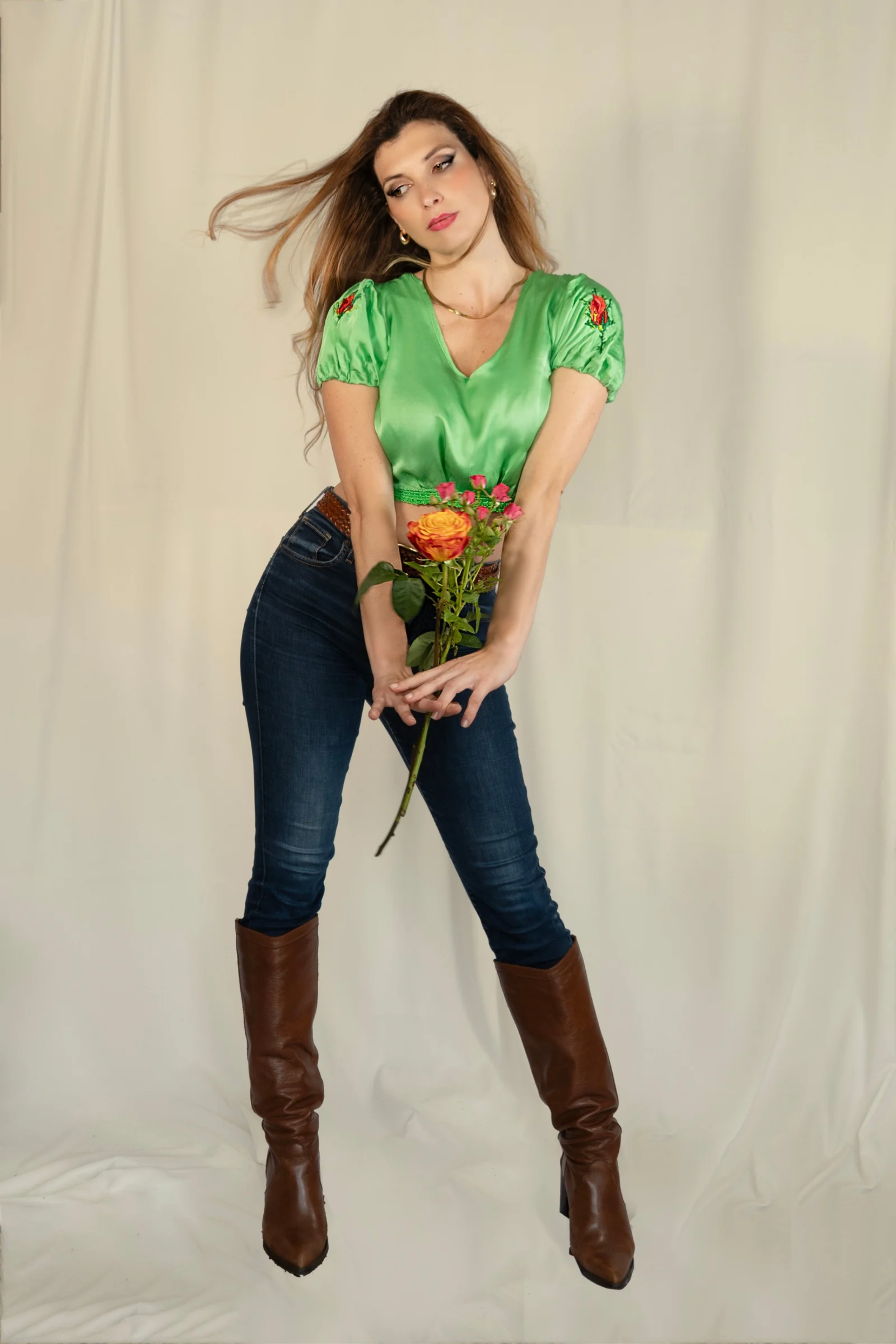 Red Rosebuds Top No. 2